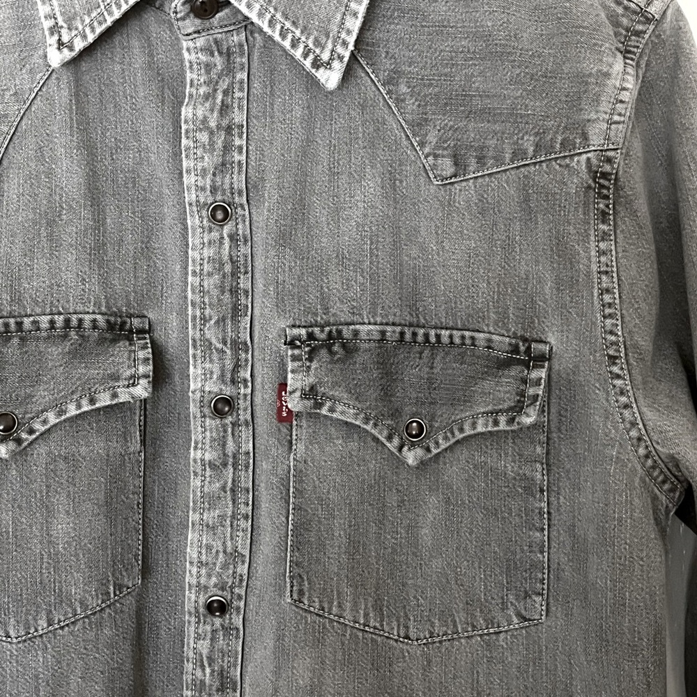 Vintage Levi's Two Horse Men's Gray Denim Western Pearl Snap Shirt, Size S - Picture 6 of 15